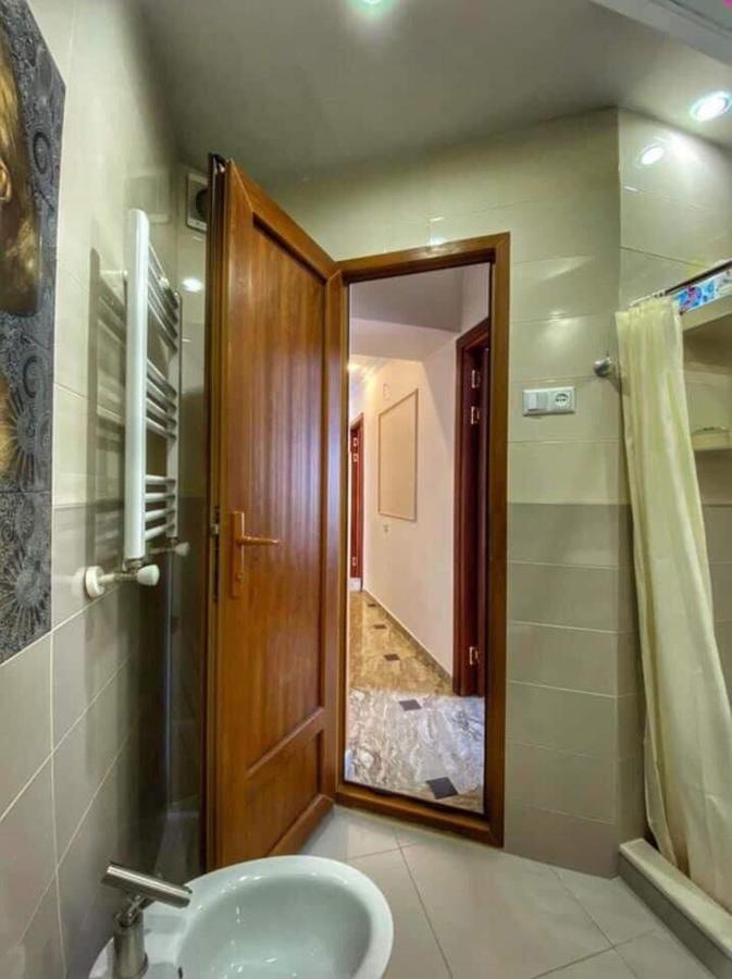 Apartment Dolphin บาทูมิ ภายนอก รูปภาพ